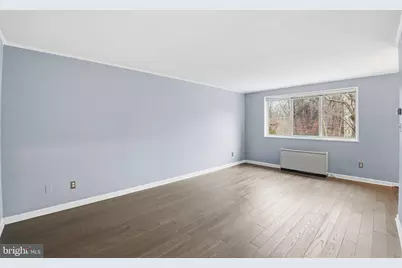 2710 Macomb Street NW #207, Washington, DC 20008 - Photo 10