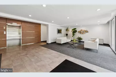 2710 Macomb Street NW #207, Washington, DC 20008 - Photo 30