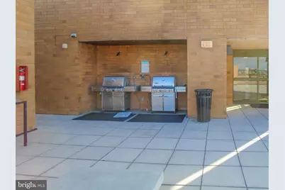 910 M Street NW #126, Washington, DC 20001 - Photo 46