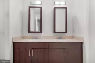 910 M St NW, Washington, DC 20001 - Photo 30