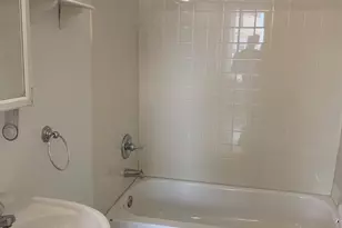 15 Seaton Pl NW, Washington, DC 20001 - Photo 36