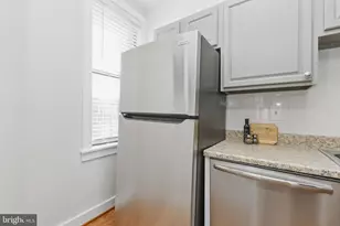 7 18th St SE, Washington, DC 20003 - Photo 10
