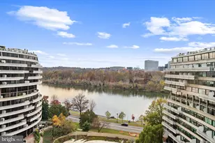 2510 Virginia Ave NW, Washington, DC 20037 - Photo 16