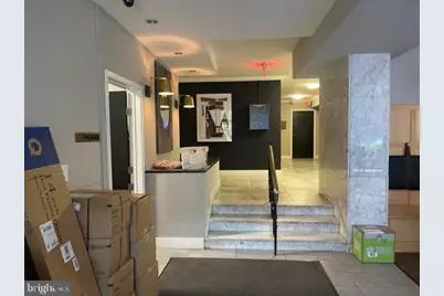 2030 F Street NW #309, Washington, DC 20006 - Photo 2