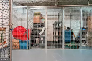 800 4th St SW, Washington, DC 20024 - Photo 38