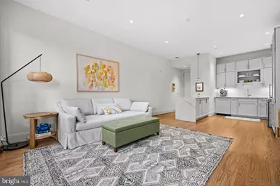 270 15th Street SE #301, Washington, DC 20003 - Photo 6