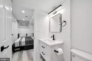 1821 19th St NW, Washington, DC 20009 - Photo 24