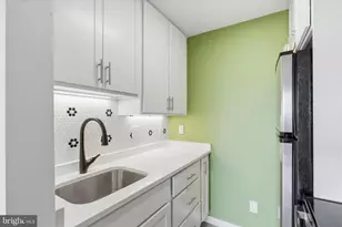 3217 Wisconsin Ave NW, Washington, DC 20016 - Photo 10