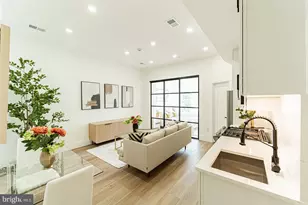 2517 Ontario Rd NW, Washington, DC 20009 - Photo 4