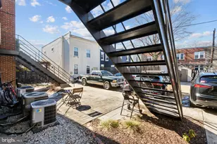 123 17th St SE, Washington, DC 20003 - Photo 18