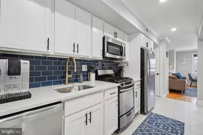 123 17th Street SE #2, Washington, DC 20003 - Photo 6