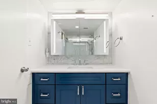 2510 Virginia Ave NW, Washington, DC 20037 - Photo 12