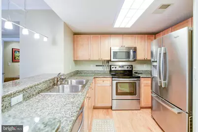 777 7th Street NW #1113, Washington, DC 20001 - Photo 4