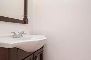 1911 17th St SE, Washington, DC 20020 - Photo 18