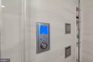 2815 39th St NW, Washington, DC 20007 - Photo 28