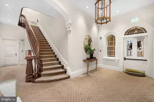 1537 30th St NW, Washington, DC 20007 - Photo 2