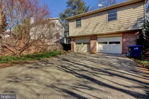 5814 MacArthur Blvd NW, Washington, DC 20016 - Photo 24