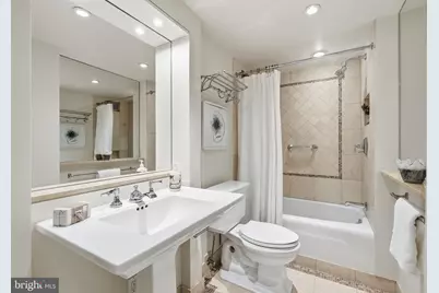 2475 Virginia Avenue NW #325/326, Washington, DC 20037 - Photo 26