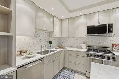 2475 Virginia Avenue NW #325/326, Washington, DC 20037 - Photo 16