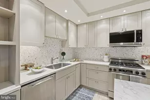 2475 Virginia Ave NW, Washington, DC 20037 - Photo 16