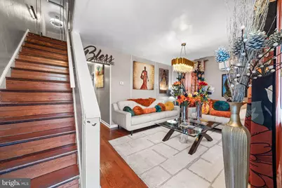 917 47th Street NE, Washington, DC 20019 - Photo 2