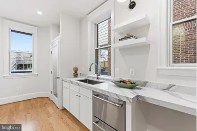 1319 East Capitol Street SE, Washington, DC 20003 - Photo 20