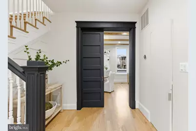 1319 East Capitol Street SE, Washington, DC 20003 - Photo 10