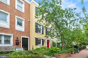 750 9th St SE, Washington, DC 20003 - Photo 2