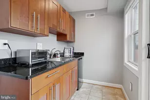2242 Ontario Rd NW, Washington, DC 20009 - Photo 18
