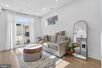 1307 Longfellow Street NW #8, Washington, DC 20011 - Photo 6