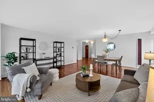 1435 4th St SW, Washington, DC 20024 - Photo 1