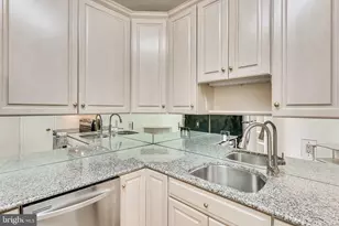 955 NW 26th Street NW, Washington, DC 20037 - Photo 70