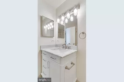 955 NW 26th Street NW #209, Washington, DC 20037 - Photo 92