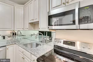 955 NW 26th Street NW, Washington, DC 20037 - Photo 76