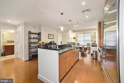 2425 L Street NW #408, Washington, DC 20037 - Photo 4