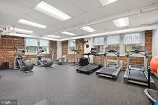 4000 Cathedral Ave NW, Washington, DC 20016 - Photo 14