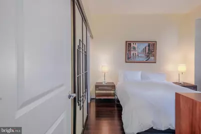 2425 L Street NW #211, Washington, DC 20037 - Photo 16