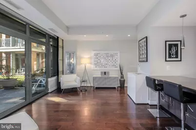 2425 L Street NW #211, Washington, DC 20037 - Photo 4