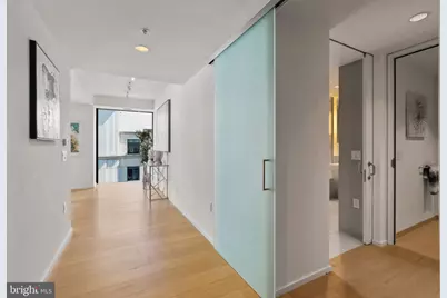 920 I Street NW #1009, Washington, DC 20001 - Photo 4