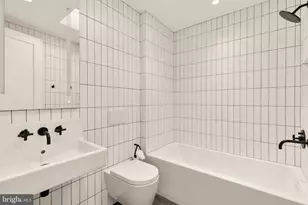 639 E St SE, Washington, DC 20003 - Photo 40