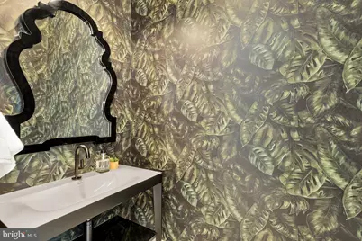 639 E Street SE, Washington, DC 20003 - Photo 8