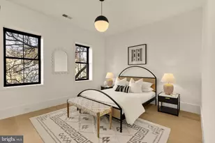 639 E St SE, Washington, DC 20003 - Photo 26