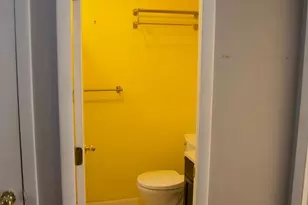 650 E St SE, Washington, DC 20003 - Photo 10