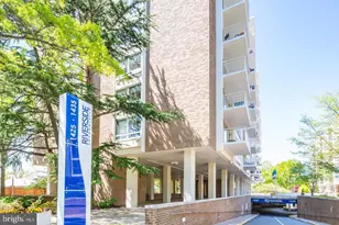 1425 4th St SW, Washington, DC 20024 - Photo 2