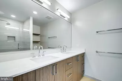 1211 Van Street SE #806, Washington, DC 20003 - Photo 16