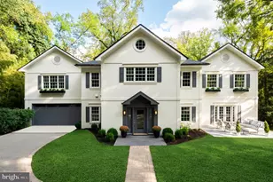 2913 University Terrace NW, Washington, DC 20016 - Photo 2