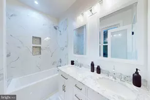 2806 Franklin St NE, Washington, DC 20018 - Photo 22