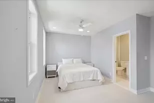 706 NW Longfellow Street NW, Washington, DC 20011 - Photo 14