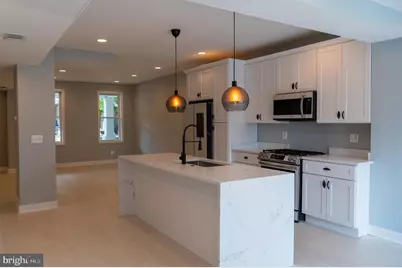 706 NW Longfellow Street NW, Washington, DC 20011 - Photo 10