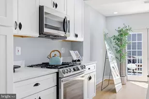 706 NW Longfellow Street NW, Washington, DC 20011 - Photo 20